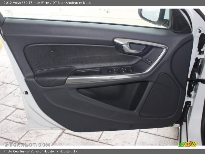 Ice White / Off Black/Anthracite Black 2012 Volvo S60 T5