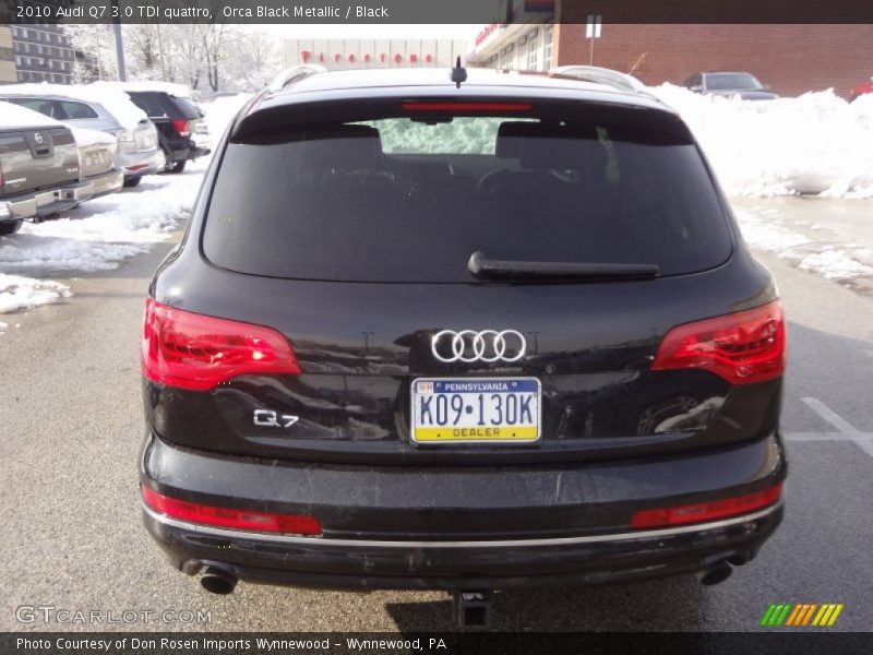 Orca Black Metallic / Black 2010 Audi Q7 3.0 TDI quattro