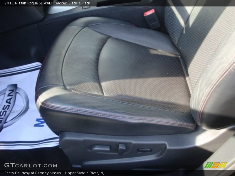 Wicked Black / Black 2011 Nissan Rogue SL AWD