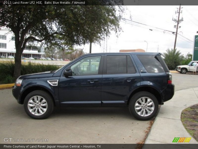 Baltic Blue Metallic / Almond 2013 Land Rover LR2 HSE