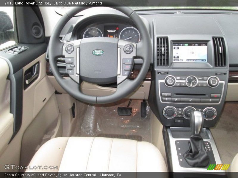 Baltic Blue Metallic / Almond 2013 Land Rover LR2 HSE