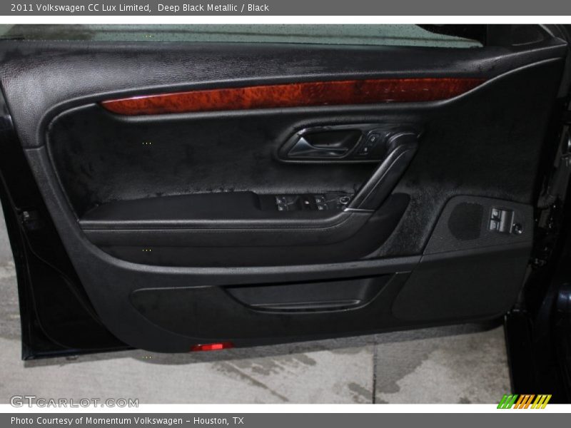 Deep Black Metallic / Black 2011 Volkswagen CC Lux Limited