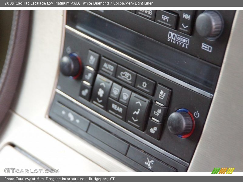 Controls of 2009 Escalade ESV Platinum AWD