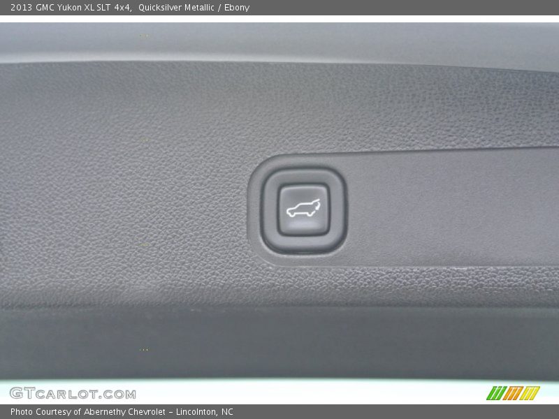 Quicksilver Metallic / Ebony 2013 GMC Yukon XL SLT 4x4