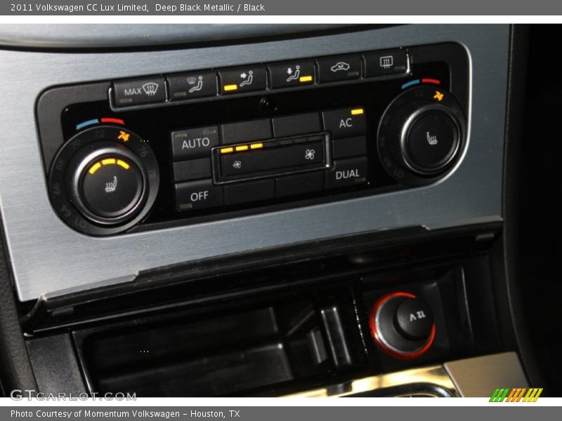 Deep Black Metallic / Black 2011 Volkswagen CC Lux Limited