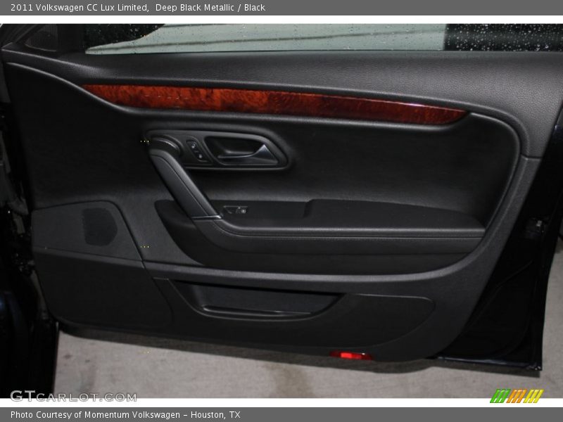 Deep Black Metallic / Black 2011 Volkswagen CC Lux Limited