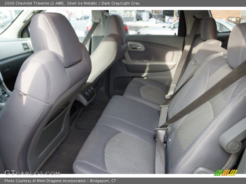 Silver Ice Metallic / Dark Gray/Light Gray 2009 Chevrolet Traverse LS AWD