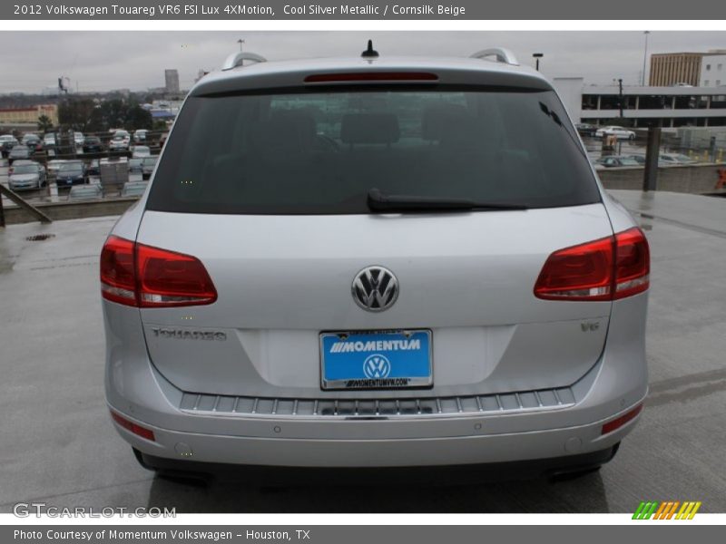 Cool Silver Metallic / Cornsilk Beige 2012 Volkswagen Touareg VR6 FSI Lux 4XMotion