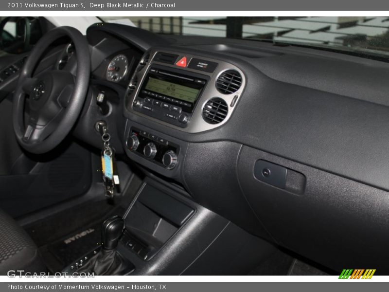 Deep Black Metallic / Charcoal 2011 Volkswagen Tiguan S