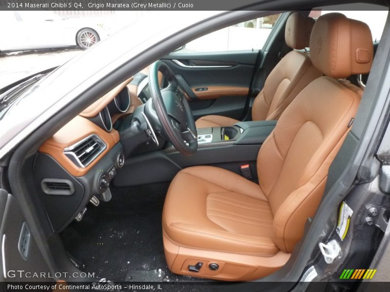 Front Seat of 2014 Ghibli S Q4