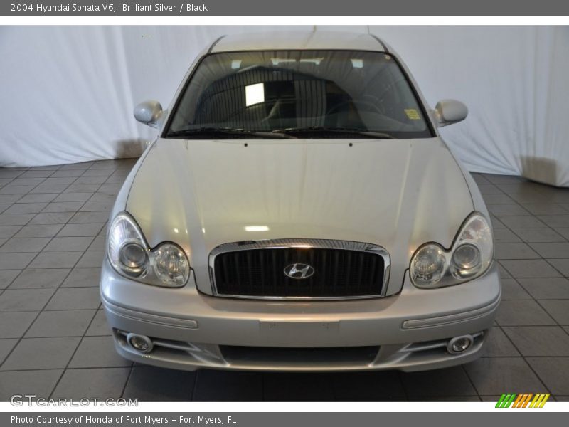 Brilliant Silver / Black 2004 Hyundai Sonata V6