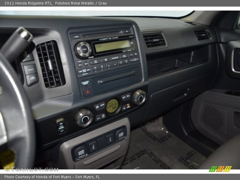Polished Metal Metallic / Gray 2011 Honda Ridgeline RTL