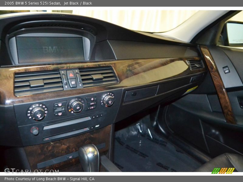 Jet Black / Black 2005 BMW 5 Series 525i Sedan