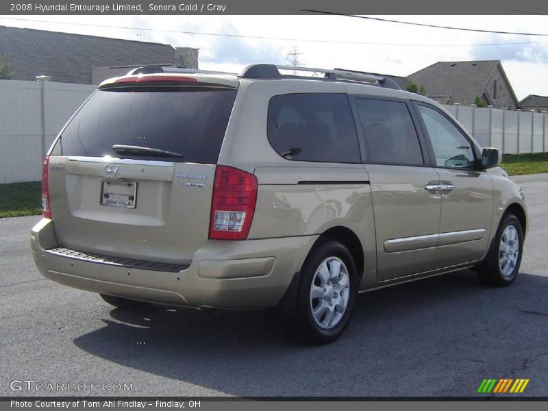 Sonora Gold / Gray 2008 Hyundai Entourage Limited
