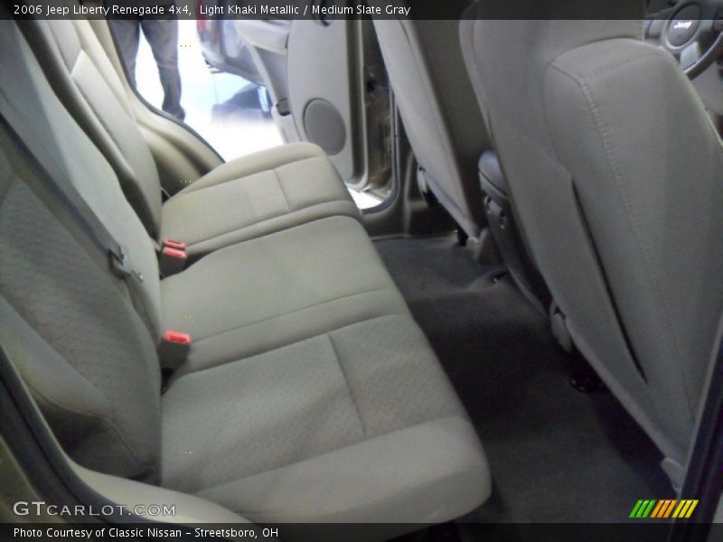 Light Khaki Metallic / Medium Slate Gray 2006 Jeep Liberty Renegade 4x4