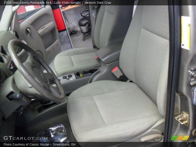 Light Khaki Metallic / Medium Slate Gray 2006 Jeep Liberty Renegade 4x4
