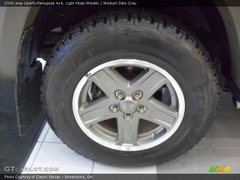 Light Khaki Metallic / Medium Slate Gray 2006 Jeep Liberty Renegade 4x4