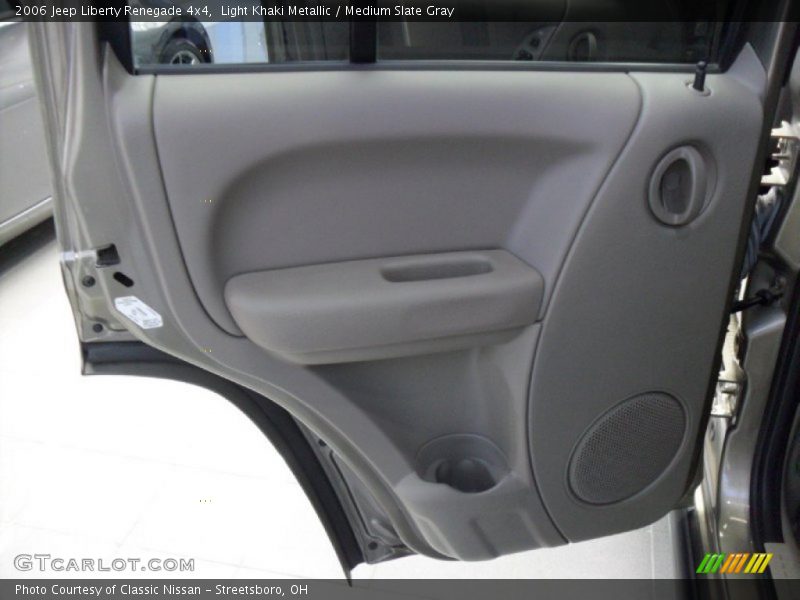 Light Khaki Metallic / Medium Slate Gray 2006 Jeep Liberty Renegade 4x4