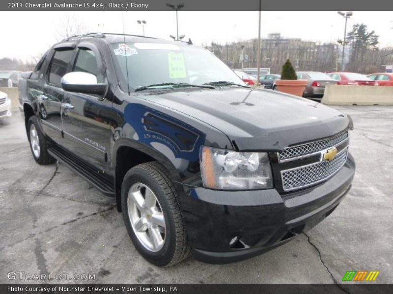 Black / Ebony 2013 Chevrolet Avalanche LS 4x4