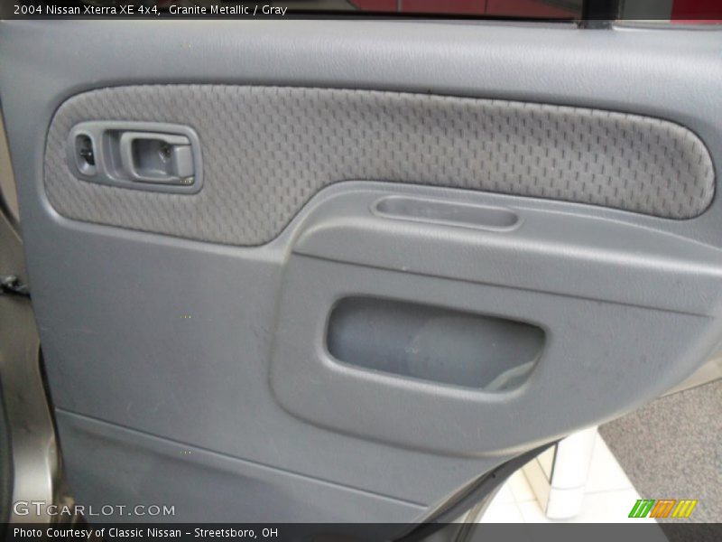 Granite Metallic / Gray 2004 Nissan Xterra XE 4x4