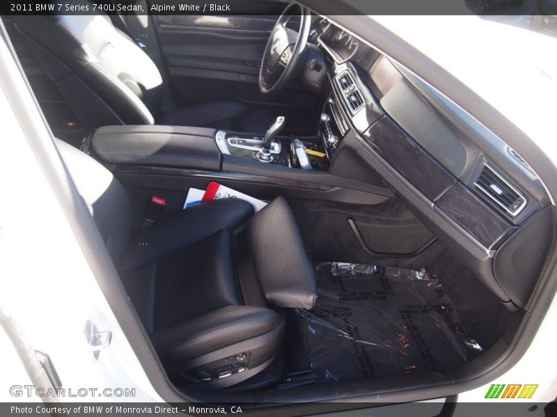 Alpine White / Black 2011 BMW 7 Series 740Li Sedan