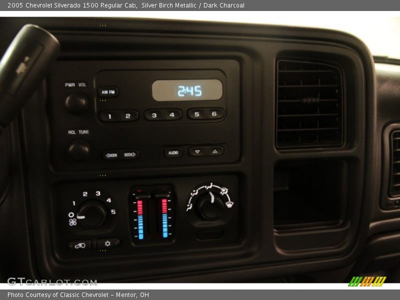 Silver Birch Metallic / Dark Charcoal 2005 Chevrolet Silverado 1500 Regular Cab