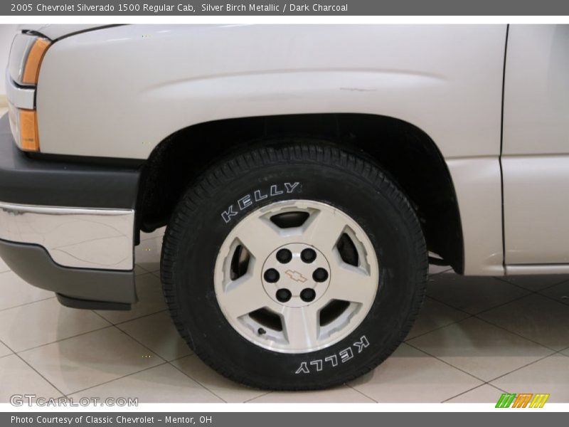 Silver Birch Metallic / Dark Charcoal 2005 Chevrolet Silverado 1500 Regular Cab