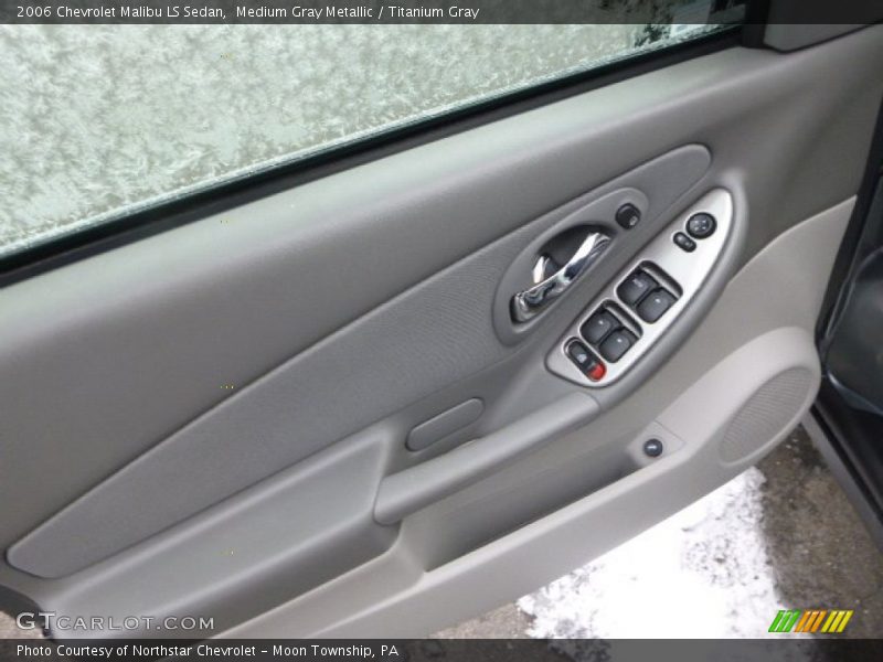 Medium Gray Metallic / Titanium Gray 2006 Chevrolet Malibu LS Sedan