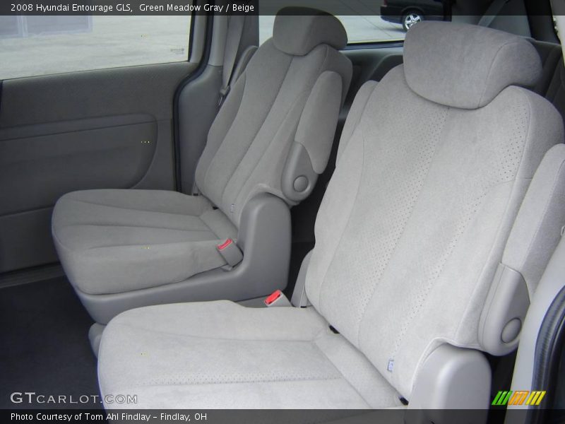 Green Meadow Gray / Beige 2008 Hyundai Entourage GLS