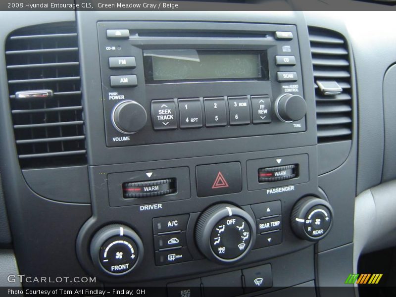 Green Meadow Gray / Beige 2008 Hyundai Entourage GLS