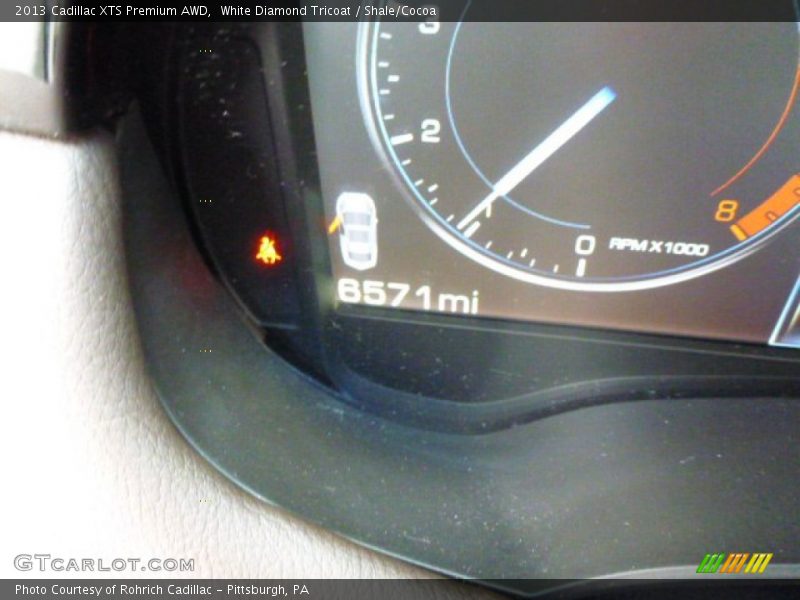 White Diamond Tricoat / Shale/Cocoa 2013 Cadillac XTS Premium AWD