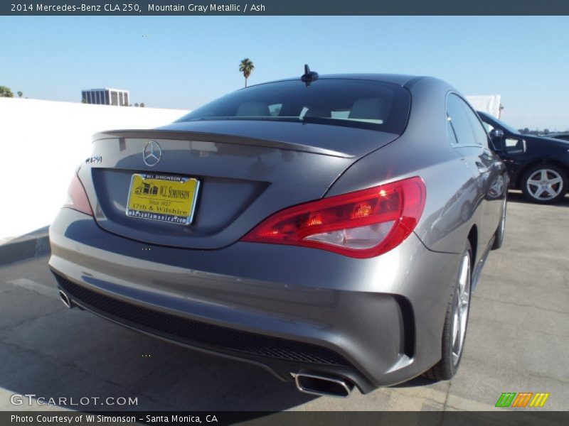 Mountain Gray Metallic / Ash 2014 Mercedes-Benz CLA 250