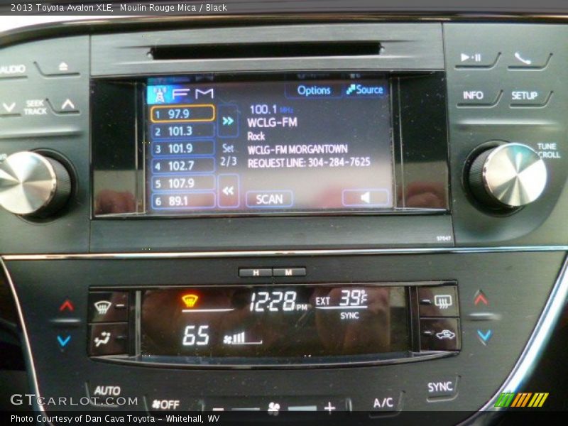 Moulin Rouge Mica / Black 2013 Toyota Avalon XLE