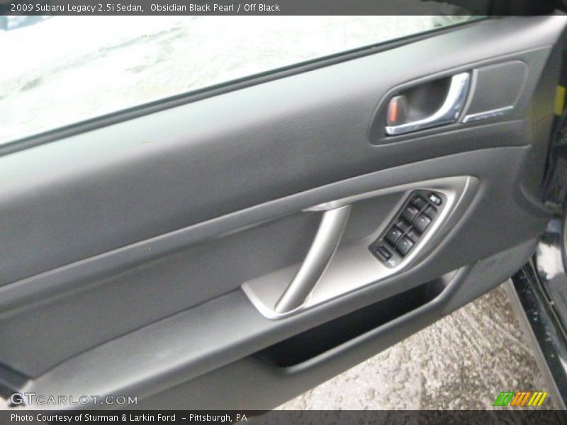 Obsidian Black Pearl / Off Black 2009 Subaru Legacy 2.5i Sedan