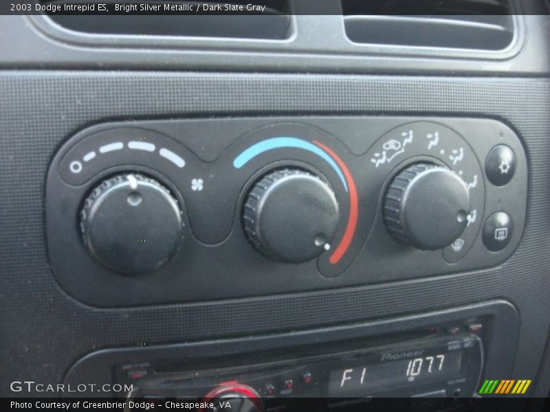Bright Silver Metallic / Dark Slate Gray 2003 Dodge Intrepid ES