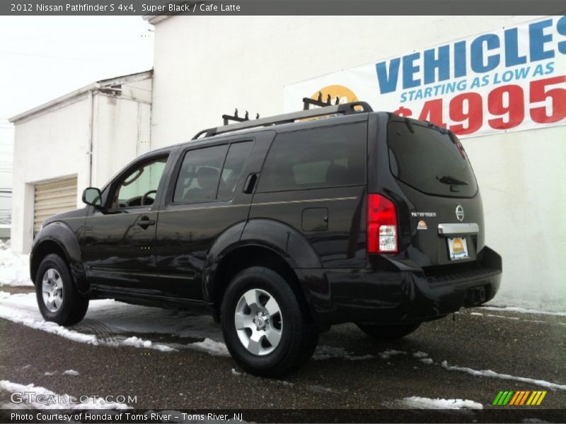 Super Black / Cafe Latte 2012 Nissan Pathfinder S 4x4