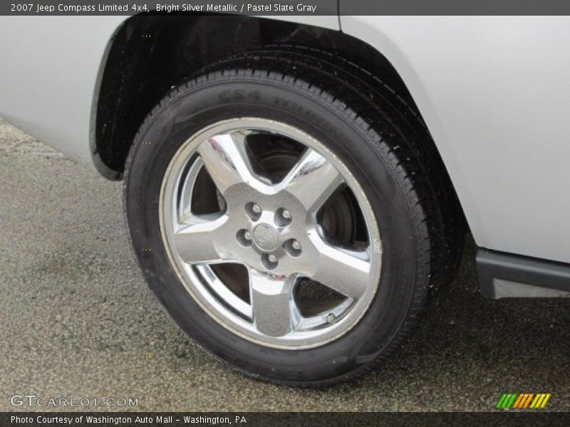 Bright Silver Metallic / Pastel Slate Gray 2007 Jeep Compass Limited 4x4