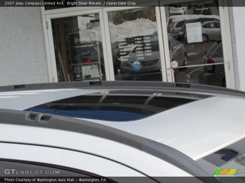 Bright Silver Metallic / Pastel Slate Gray 2007 Jeep Compass Limited 4x4