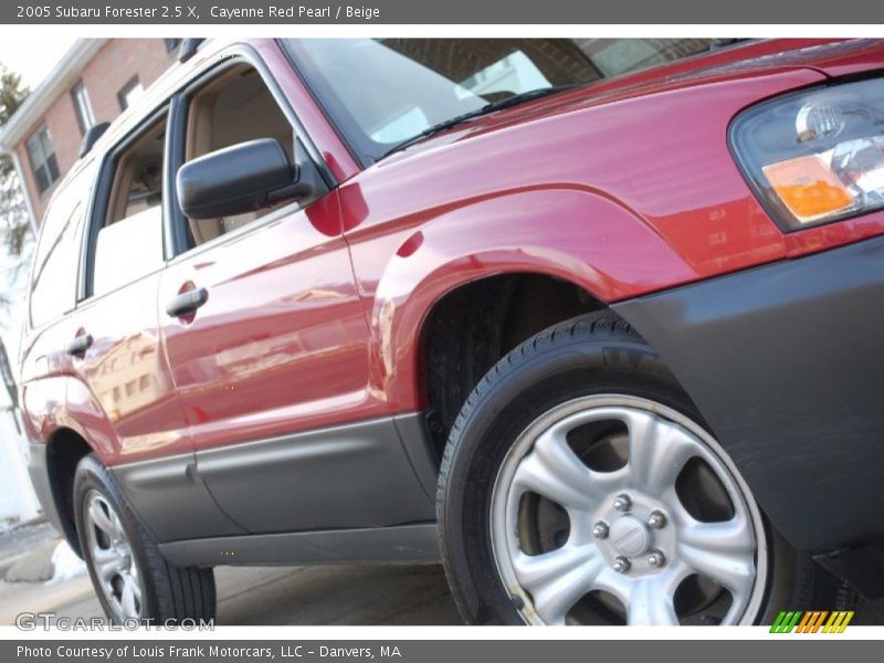 Cayenne Red Pearl / Beige 2005 Subaru Forester 2.5 X