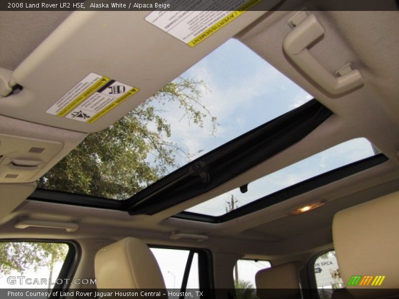 Alaska White / Alpaca Beige 2008 Land Rover LR2 HSE