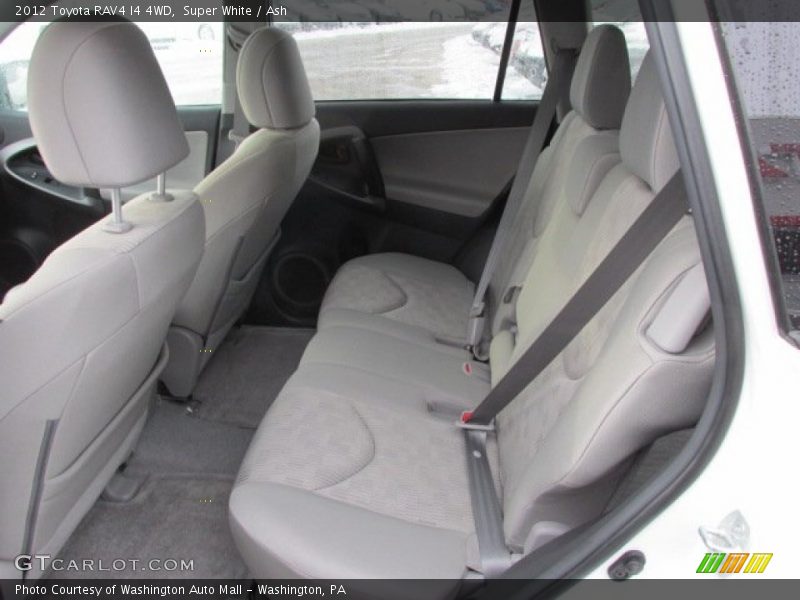 Super White / Ash 2012 Toyota RAV4 I4 4WD