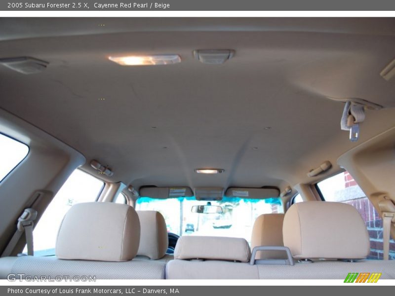 Cayenne Red Pearl / Beige 2005 Subaru Forester 2.5 X