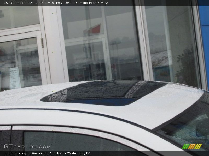 White Diamond Pearl / Ivory 2013 Honda Crosstour EX-L V-6 4WD