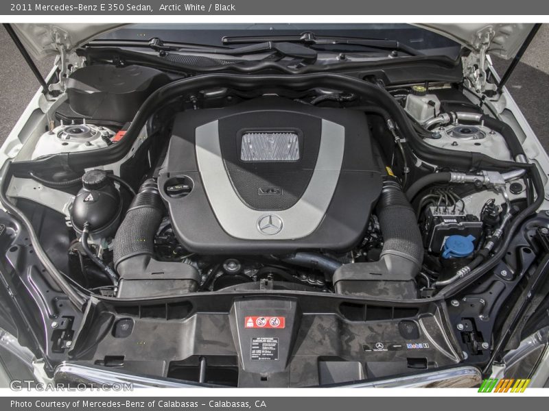 Arctic White / Black 2011 Mercedes-Benz E 350 Sedan