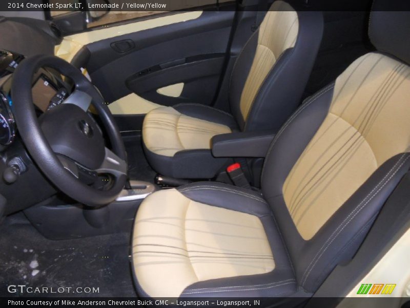 Front Seat of 2014 Spark LT