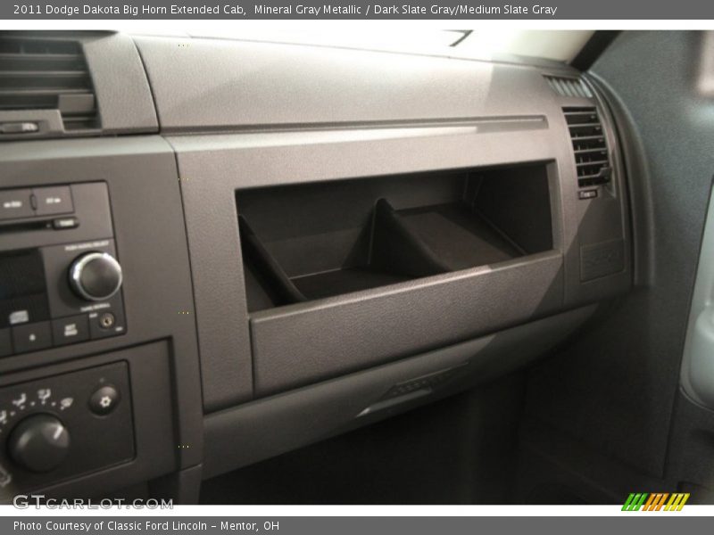 Mineral Gray Metallic / Dark Slate Gray/Medium Slate Gray 2011 Dodge Dakota Big Horn Extended Cab