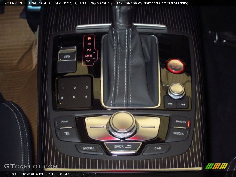 Controls of 2014 S7 Prestige 4.0 TFSI quattro