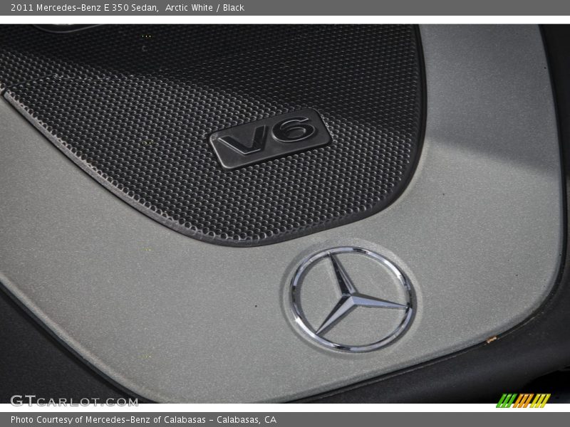 Arctic White / Black 2011 Mercedes-Benz E 350 Sedan
