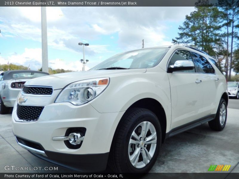 Front 3/4 View of 2013 Equinox LTZ