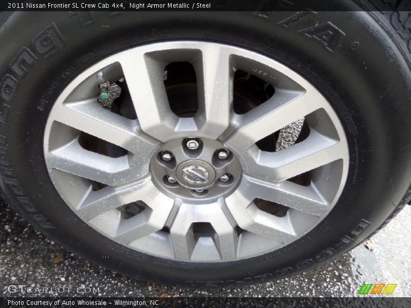 Night Armor Metallic / Steel 2011 Nissan Frontier SL Crew Cab 4x4